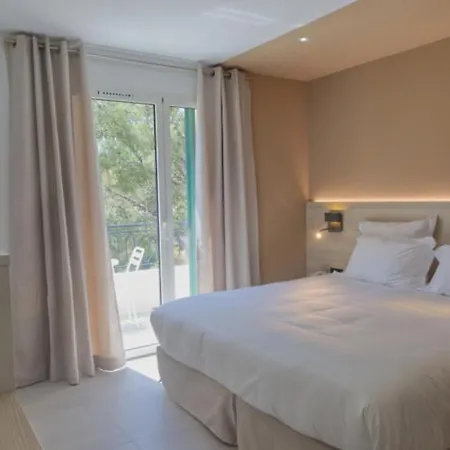 Hotel De La - Hdlp Bormes-les-Mimosas