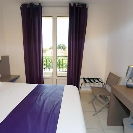 Hotel De La - Hdlp Bormes-les-Mimosas