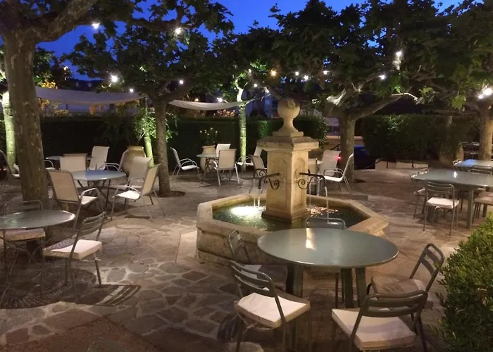 De La - Hdlp Hotel 3*